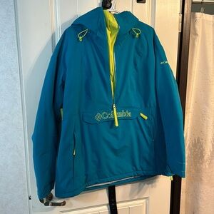 Columbia woman’s snowboarding coat